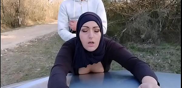  This muslim bitch gets her pussy and ass filled while her husband waits for her in the car !